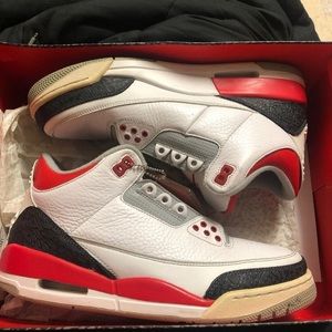 Air Jordan 3 fire red